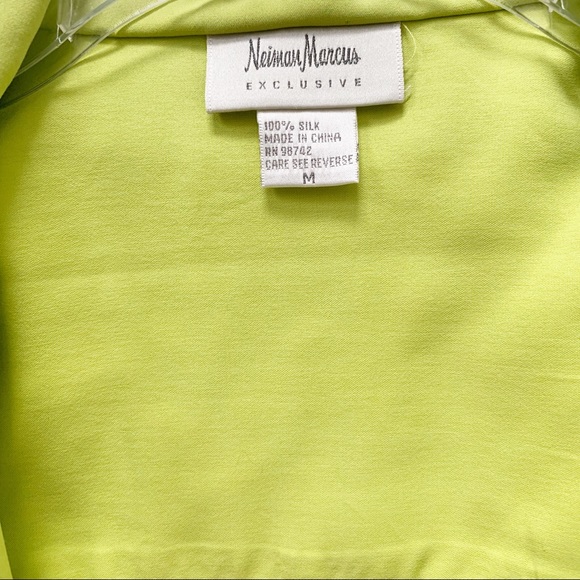 🌀Sold🌀Neiman Marcus | Silk Anorak Style Jacket - Picture 3 of 8